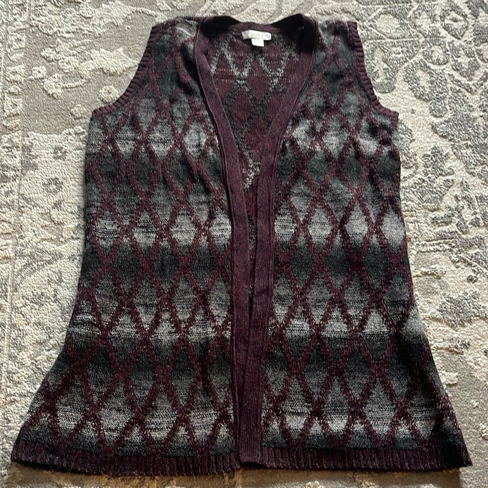 Vest , size x , cj banks